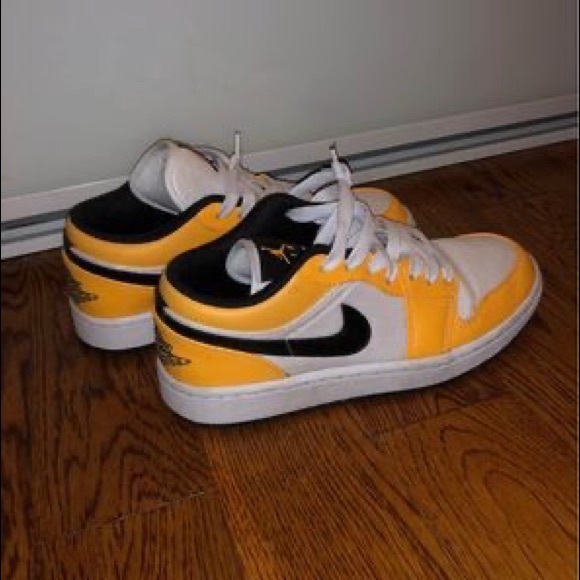 Nike Jordans (US size 7.5) - Picture 2 of 2